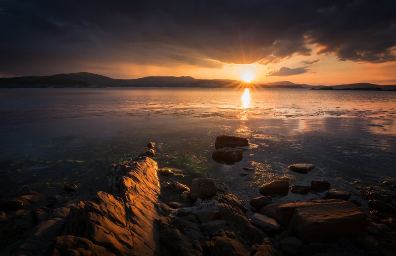 Майски залез край устието на река Ропотамо.photo preview