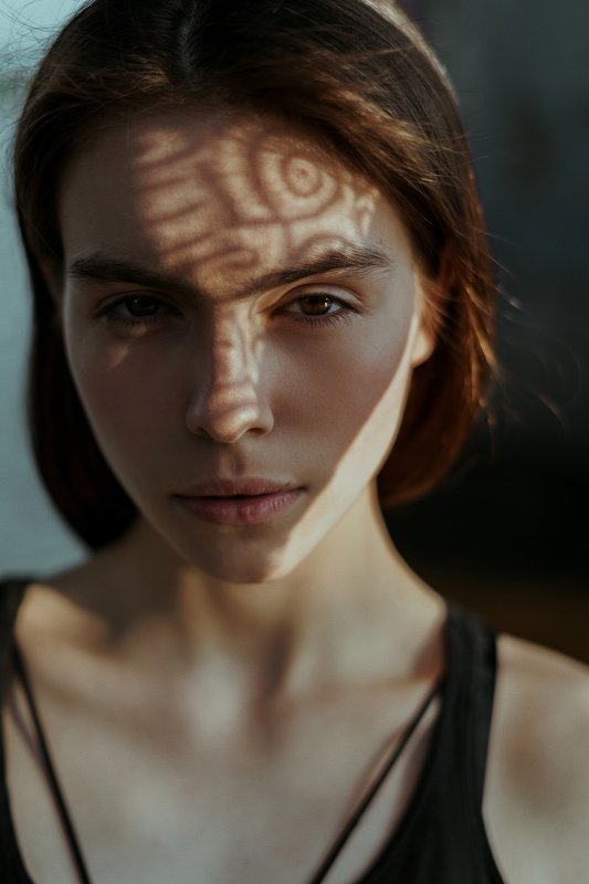 portrait, портрет, girl, brunette, portraiture, outdoor, девушка, молодость, май, весна, spring, patterns, retouch, ретушь, цвет, sony Annephoto preview