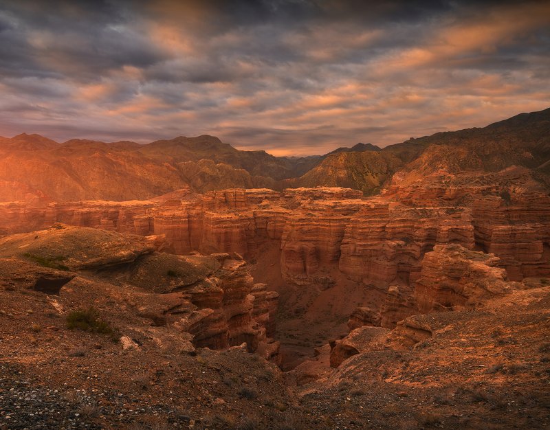 Огненная земляphoto preview