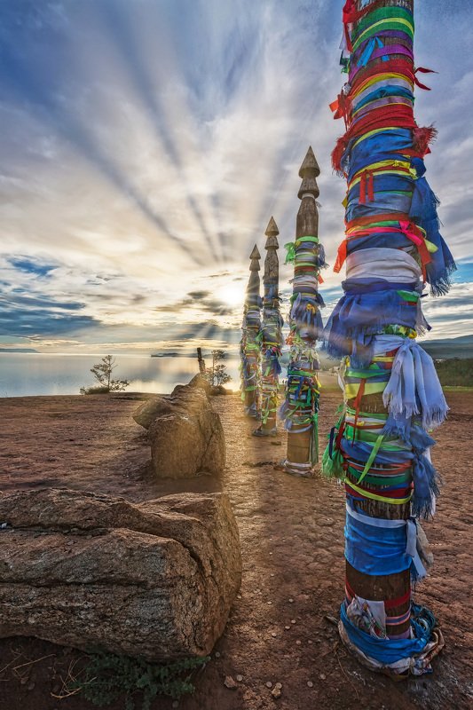 утро, восход, пейзаж, отражение, озеро, Байкал, зори Ритуальные столбыphoto preview