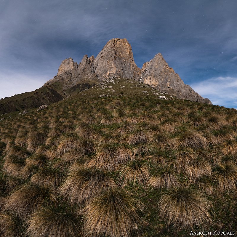 россия, кавказ, панорама, ингушетия, горы, ночь, природа, пейзаж, весна, russia, caucasus, panorama, ingushetia, mountains, night, nature, landscape, spring Гора Цей-Лоам в лунную ночьphoto preview