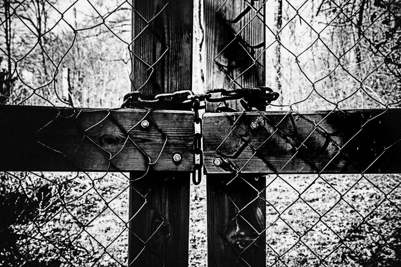 simone zeffiro monochrome black and white fine art fineart photography art italian photographer fotografo Cemetery Gatephoto preview