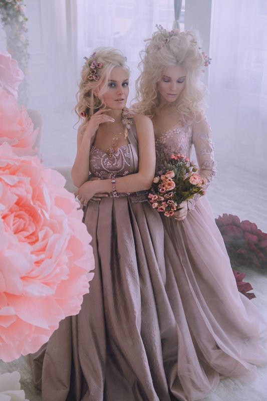 Две розыphoto preview