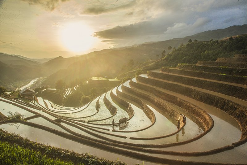 Sunset in Mu Cang Chai, Vietnamphoto preview