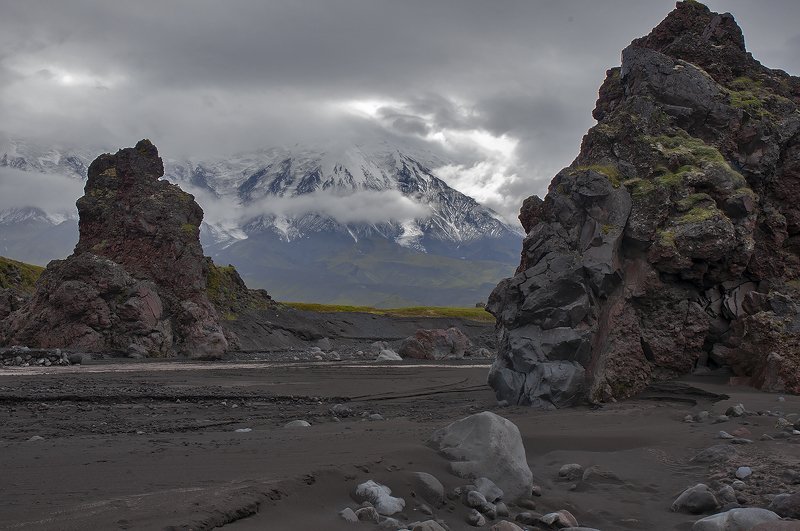 камчатка, камчатка, вулкан, толбачик, река, русло, студеная, толбачик Вратаphoto preview