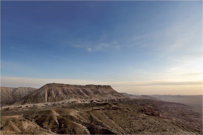 алтын-эмель, крем-брюле, горы актау Алтын-Эмель, октябрь 2011 г. семь (остатки)photo preview