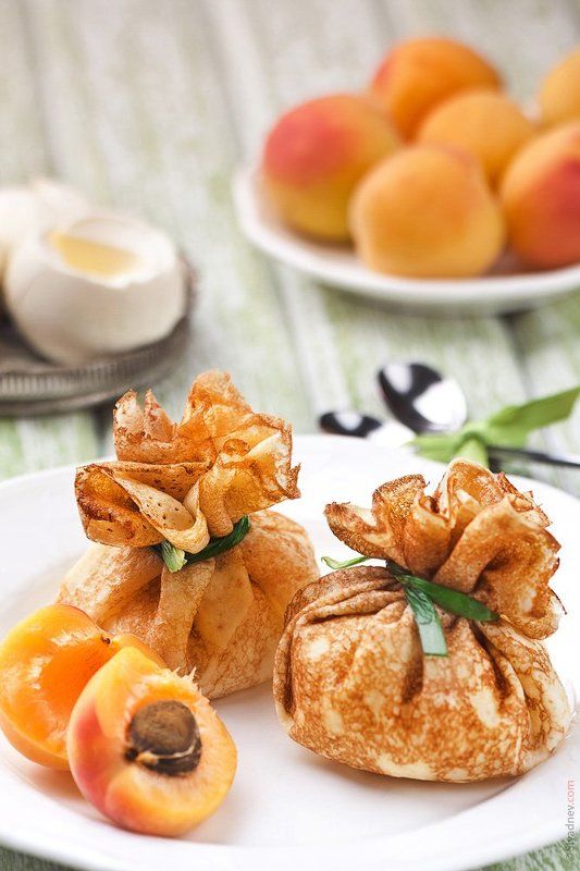 Блины с абрикосами и маскарпонеphoto preview