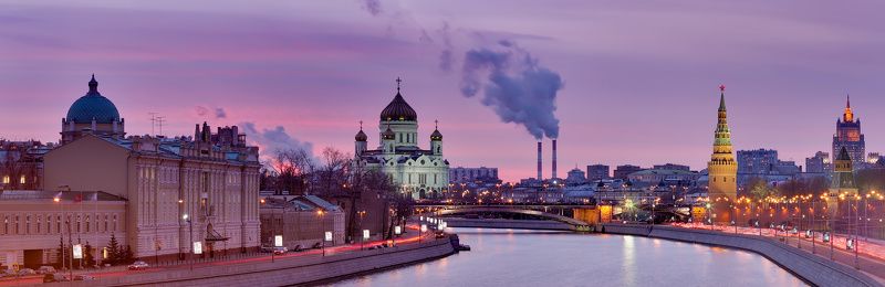 кремль, храм христа спасителя, москва, закат Московская открыткаphoto preview