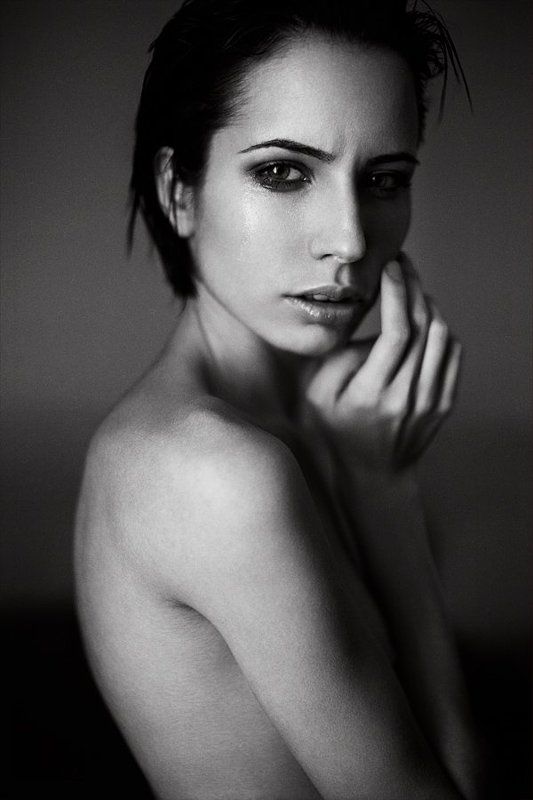 застилая глаза волнами...photo preview