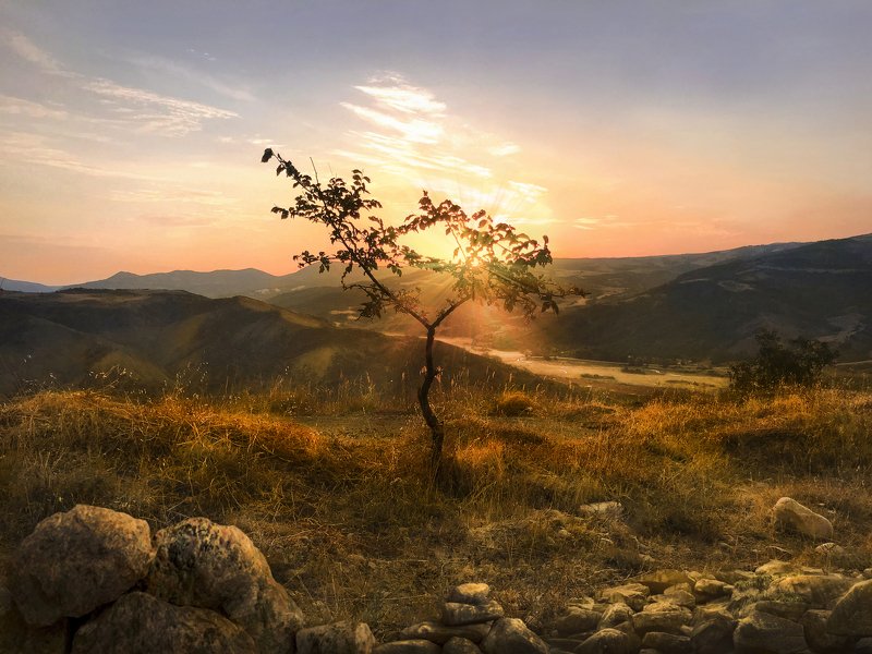 Восход на Кавказе..  (Sunrise in the Caucasus) фото превью