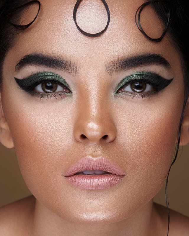 Portrait,Fashion,Skin,Retouch Greenphoto preview