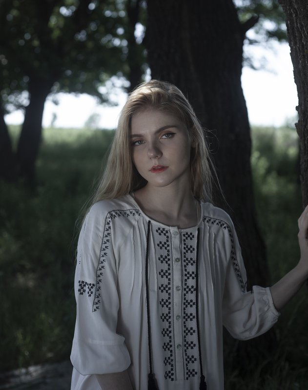 portrait,girl,beautiful,summer,fashion,screatives,hine,девушка,портрет,лето,июнь,june,color,field,beautifulgirl,fashionillustration,fashiongirl,summerlove,summer2019,лето2019,цвета,началолета. Hot June # 2photo preview