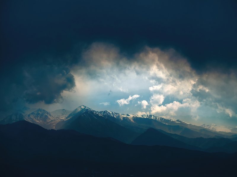 горы, облака Mountain Viewphoto preview