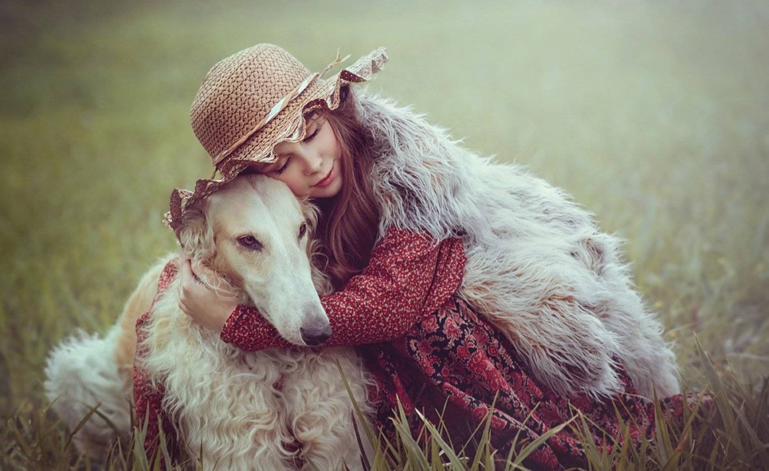 детство, детский портрет, лето, девочка, настроение, собака, борзая, дружба, шляпка, Наталья Прядко