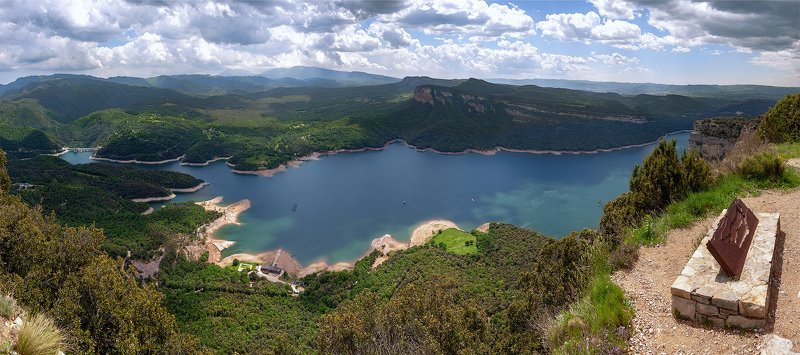 испания каталония тавертет Пасмурный день над Тавертетомphoto preview