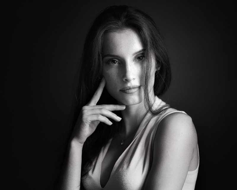 Таняphoto preview