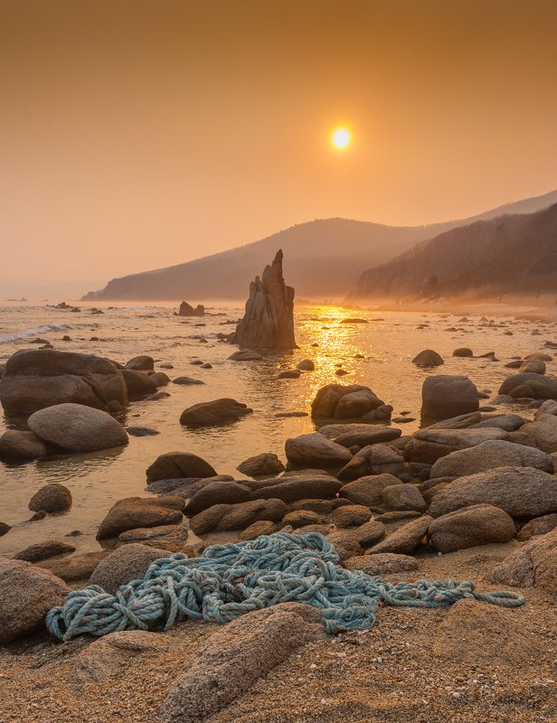#пейзаж #море #закат #берег #корабельный канат  Голубой канат.photo preview