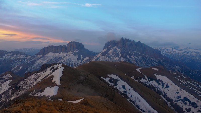 Рассвет у Чёртовых воротphoto preview