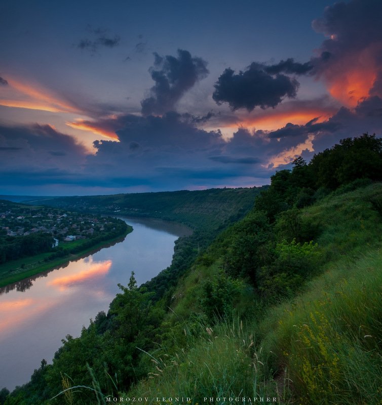 #landscape, #nature, #scenery, #forest, #wood, #autumn, #mist, #misty, #fog, #foggy, #river, #waterfall, #longexposure, #mountain, #vitosha, #bulgari, #aтуман, #лес, #oсень ***photo preview