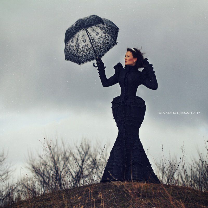 зонт, девушка, ветер, холм Дама Пикphoto preview