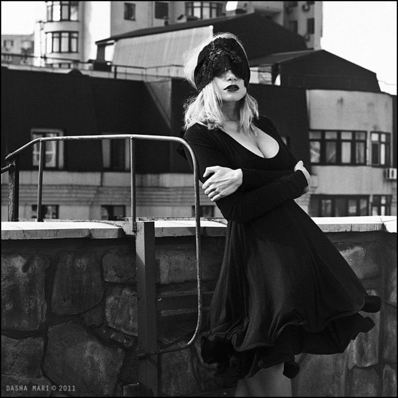 art photo,artwork,art nu,portrait,fashion,glamour,dasha mari,black and white,bw,classic,retro,vogue,magazine,story,concept,woman,beauty,erotic,sensuality,photography,elegance Vice cityphoto preview