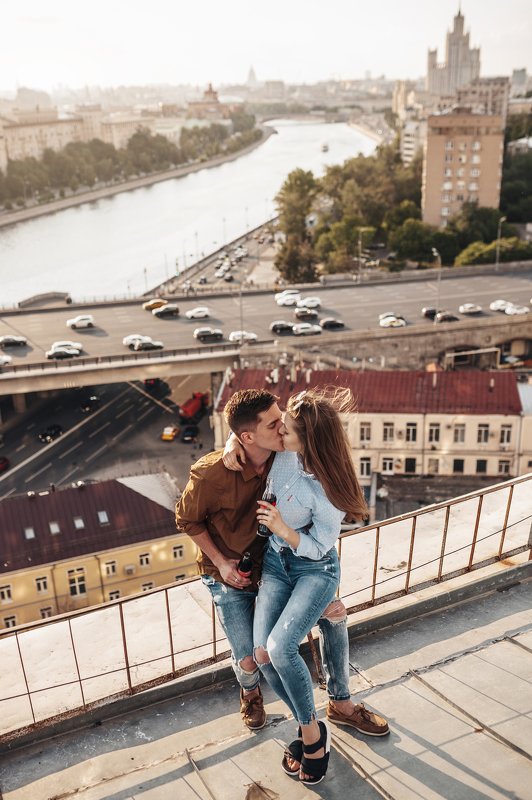 москва, крыша, таганка. закат, лавстори, лайфстайл, lovestory, lifestyle Roofs of Moscowphoto preview