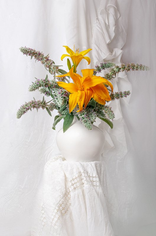 Лилии фото превью