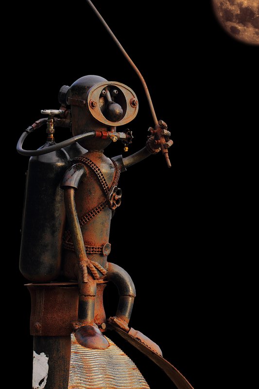 инсталляция, концепция, темнота, installation, concept, steel, swimmer, darkness, light, people Стальной плавец...photo preview