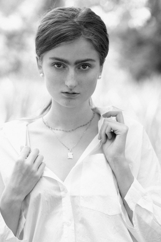 Light, B&W, Monochrome, Asen Andreev, Asen Andreev Photography, Portrait, Fashion, Pose, Model, Natural ALYAphoto preview