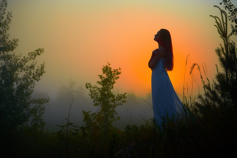 рассвет природа девушка платье пленер ...photo preview