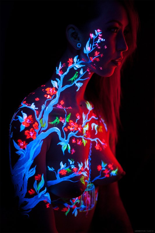 Малиновый светphoto preview