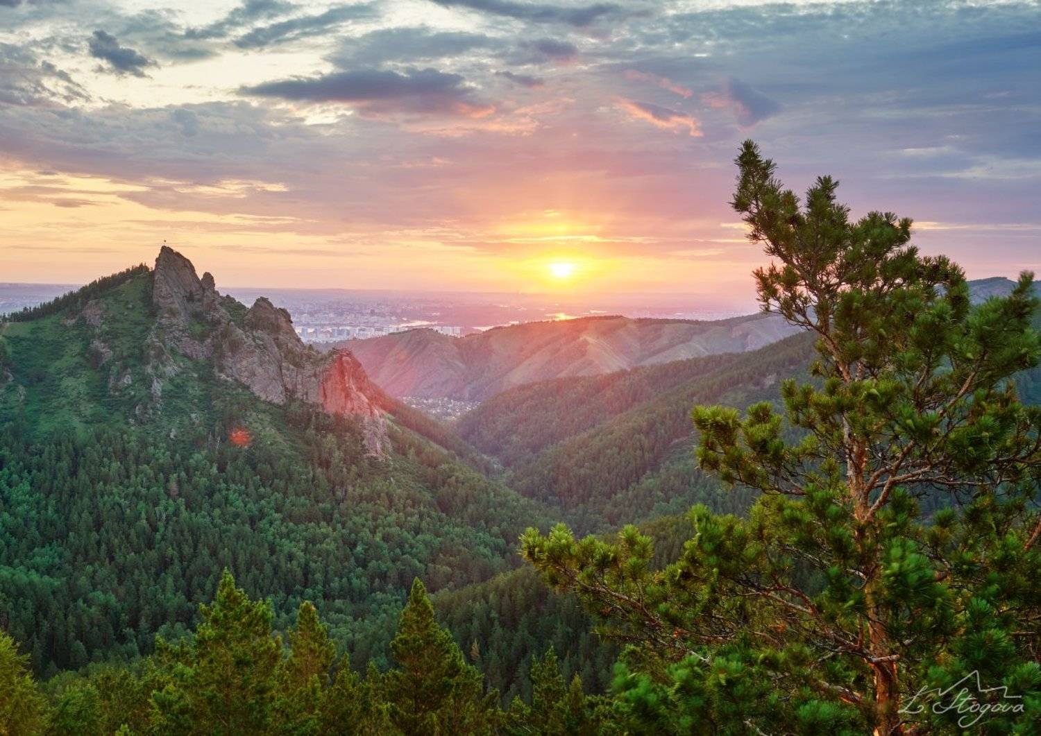 рассвет, столбы, Лена Стогова