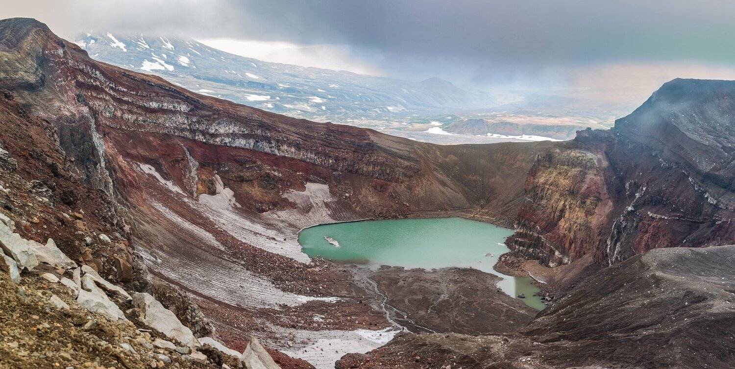 Кратерное озеро вулкана Горелый . Автор: Александр Максин Камчатка, вулкан, Горелый, кратер, озеро , Александр Максин