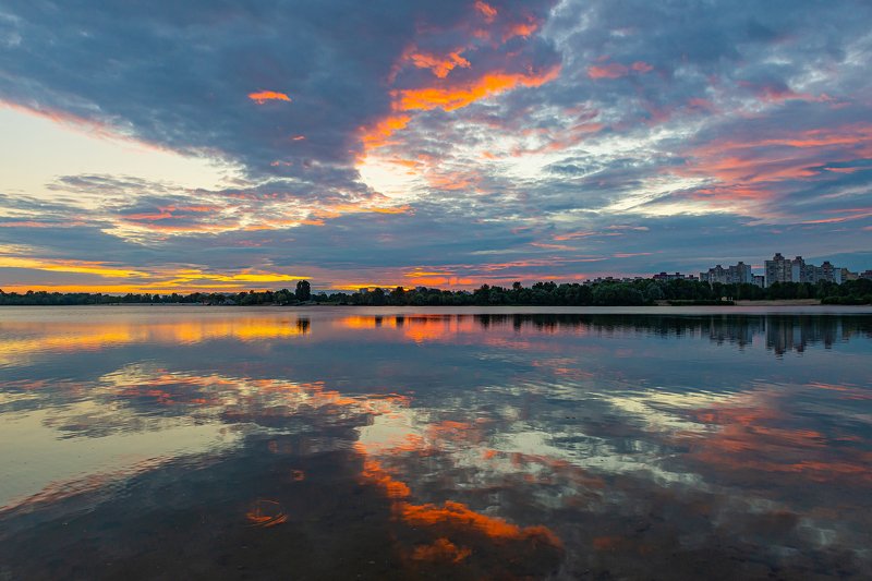 Вид на Троещинуphoto preview