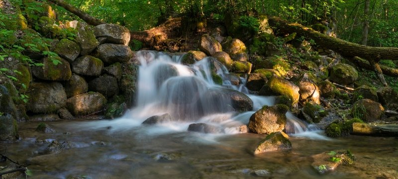 изборск, псков, река, вода, природа, камни, мельница Мельничный ручейphoto preview