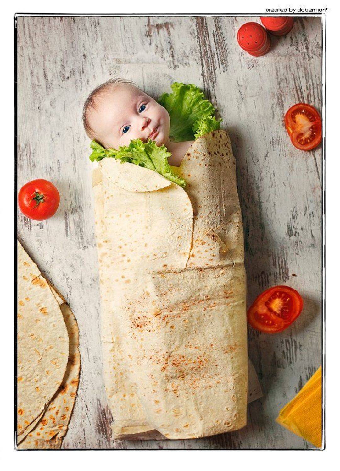 дети, ребенок, шаурма, шаверма, еда, завернут, малыш, помидоры, салат, лаваш, на столе, Денис Богомолов