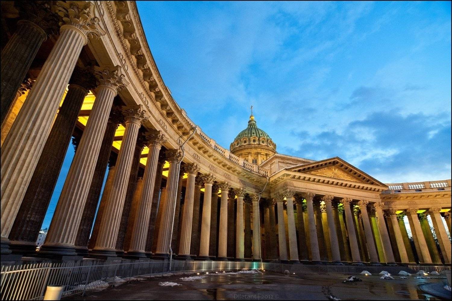 Казанский Кафедральный Собор.. Автор: Павел Жданов санкт-петербург_казанский, кафедральный, собор_вечер., Павел Жданов