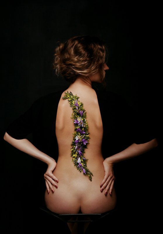 живые тату, ню, студия, фотостудия, цветы, женское тело, арт Анастасияphoto preview