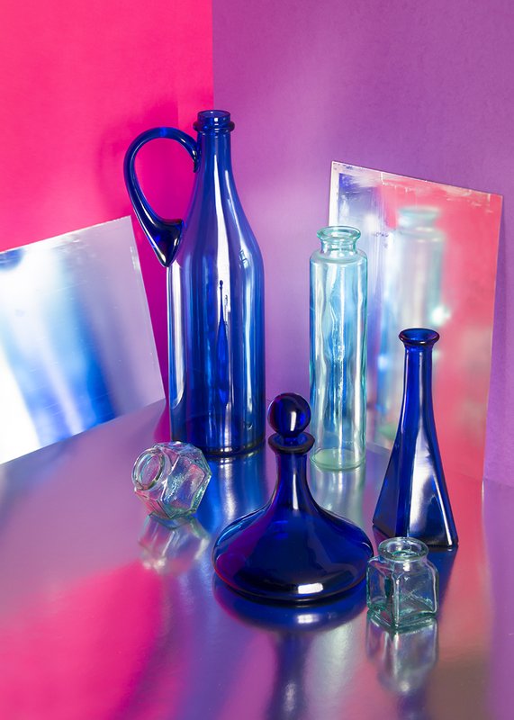 натюрморты Натюрморт с синими бутылкамиphoto preview