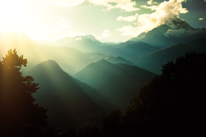 Gergeti Trinity Churchphoto preview