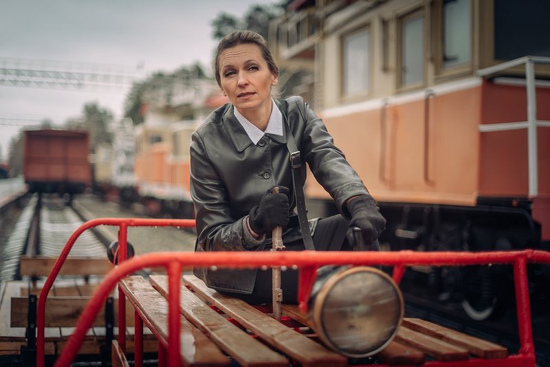 женщина woman революция revolution кино cinema начальник boss поезд train дрезина  hand car Розалия Землячка - Демон Революции фото превью