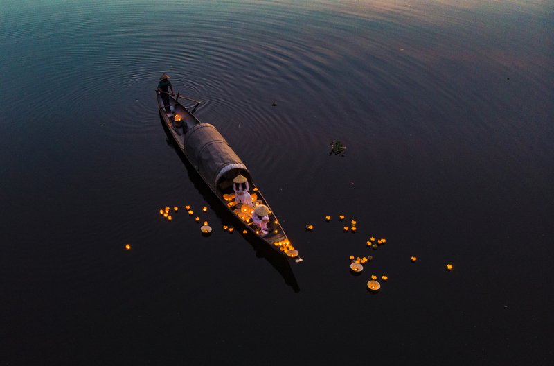 Prayingphoto preview