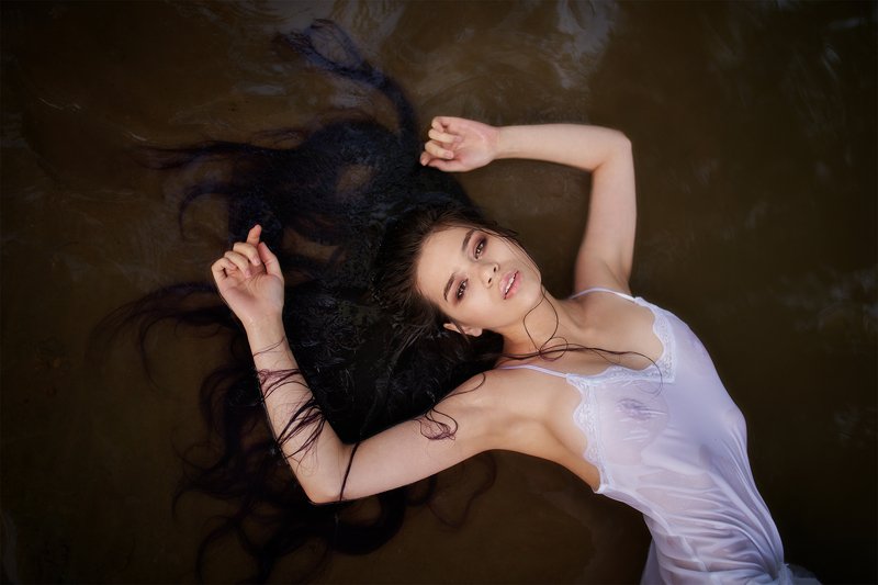 ню, девушка, цветок, юность, тело, красота, загар Майяphoto preview