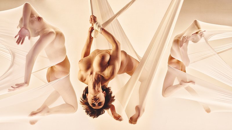 девушка Упражнение в композицииphoto preview