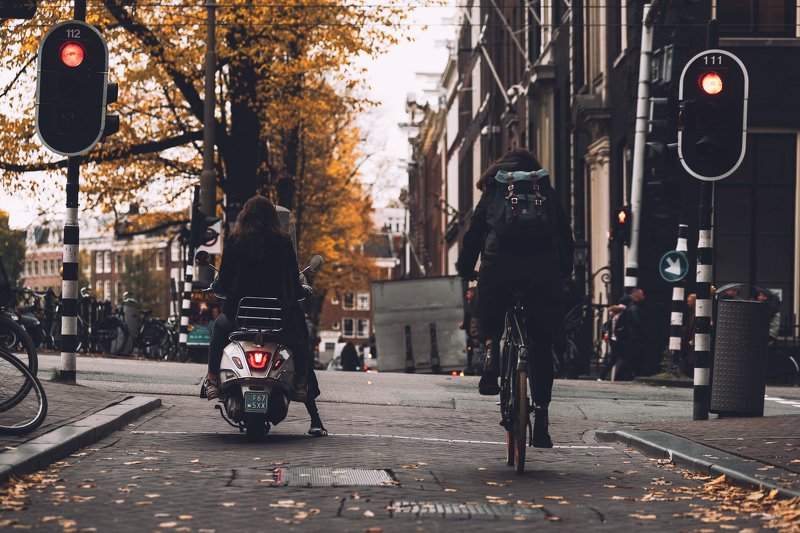 amsterdam netherland europe moto traffic street autumn rain дождь европа голандия дорога улица осень амстердам Traffic autumn.photo preview