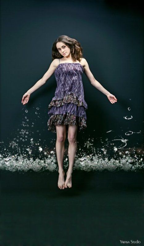 fly, levitation, drops Fly with dropsphoto preview