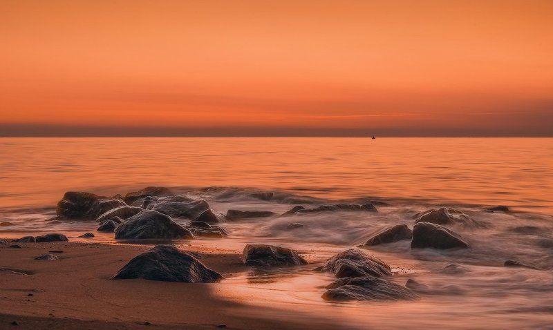 Одинокий рыбакphoto preview