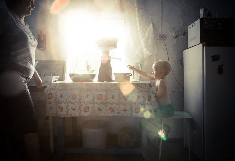 #ural  #yusupovapro #yusupovaalicja #russia #milk #child #children #flare #sun Flare of morning photo preview