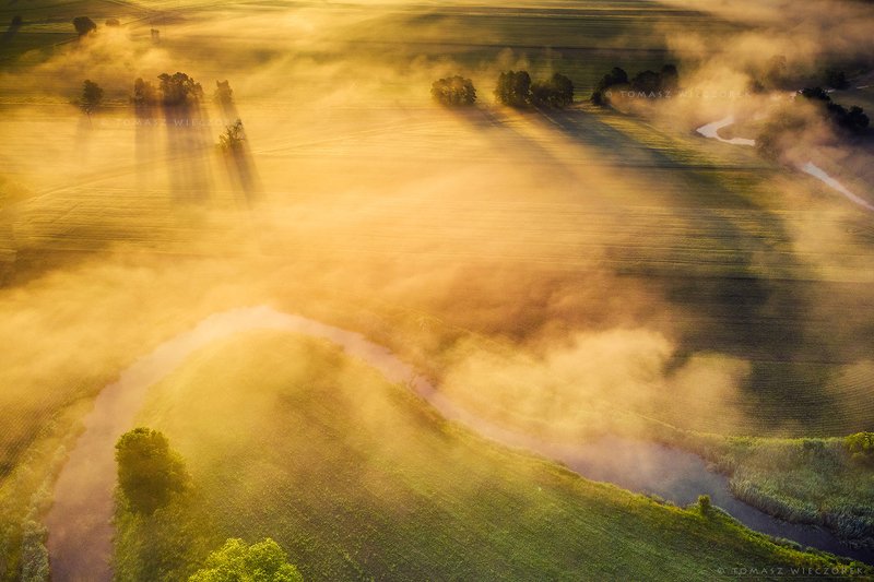fields, drone, dji, air, poland, polish, landscape, sunrise, sunset, colours, spring, awesome, amazing, adventure, travel, beautiful, morning Morning breathphoto preview