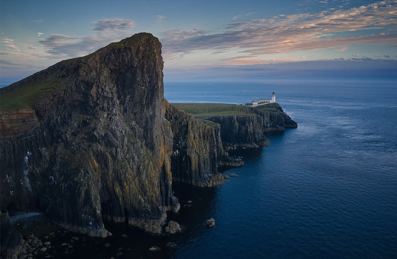 @1pro.photo Where The Skye falls to the oceanphoto preview